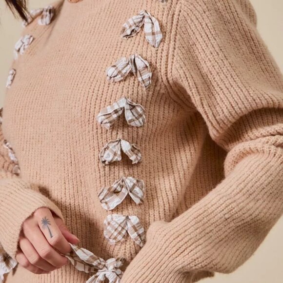 SO ME Checkered Plaid Tape Lace Up Ribbed‎ Sweater - Picture 3 of 16